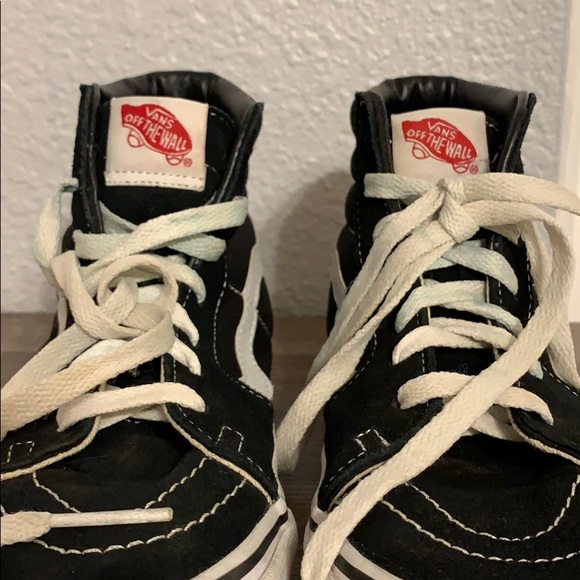 Vans - Picture 5 of 7